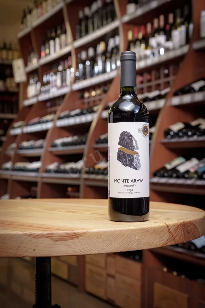 В магазине Крю Профи Bodegas del Medievo Monte Araya Tempranillo Rioja DOC 2018 0.75 л