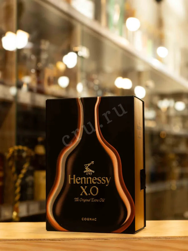 В магазине Крю Профи Hennessy XO 0.35 л