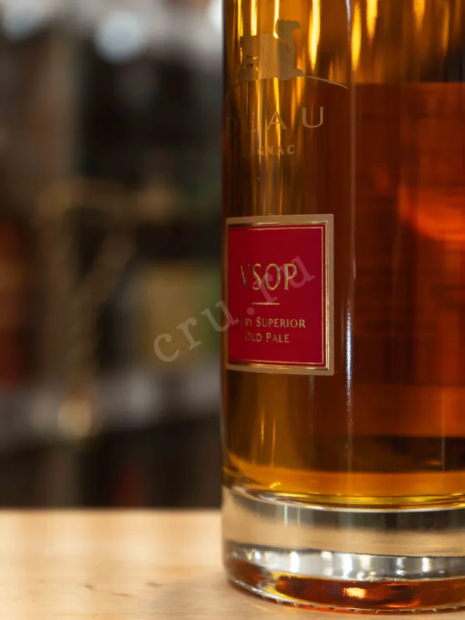 В магазине Крю Профи Deau VSOP in gift box 0.7 л