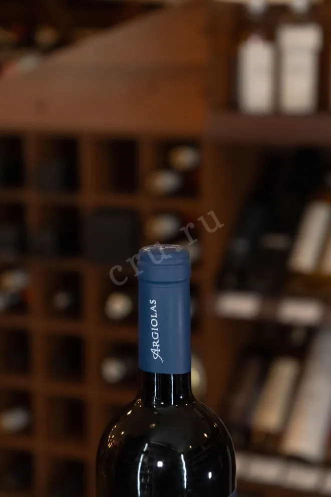 Пробка Is Solinas Carignano del Sulcis DOC Riserva 2020 0.75 л