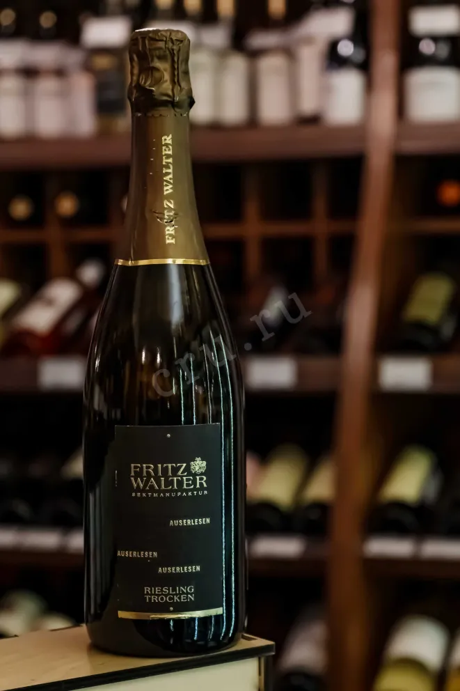 В магазине Крю Профи Fritz Walter Riesling Sekt 2021 0.75 л