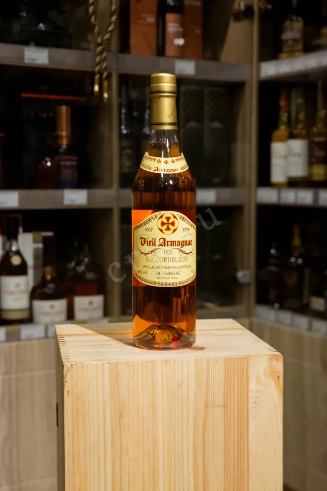 В магазине Крю Профи Gelas Vieil Armagnac des R.P. Cordeliers 0.7 л