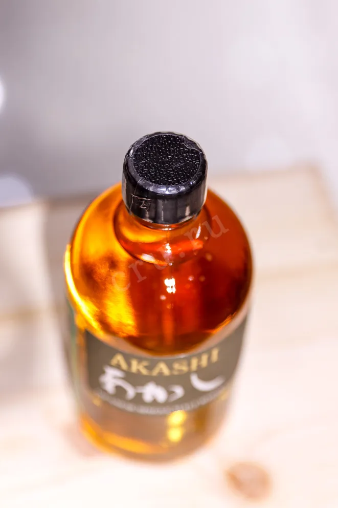 Пробка Akashi Single Malt with gift box 0.5 л