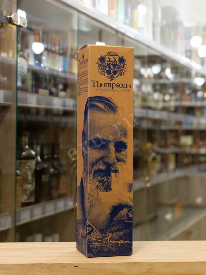 В магазине Крю Профи Thompsons Blended Scotch gift box 0.7 л