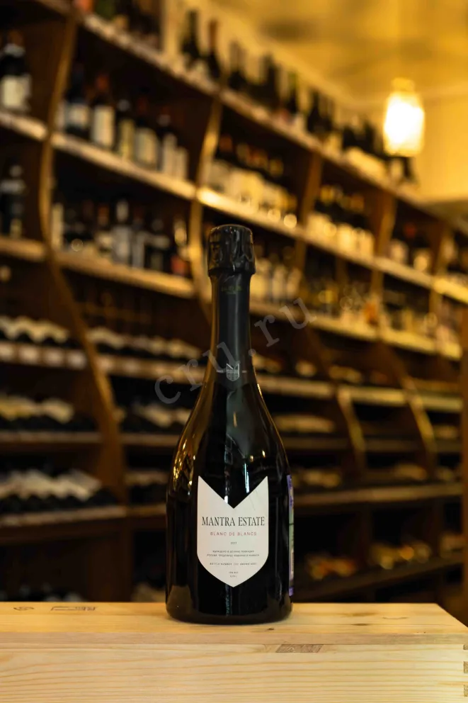 В магазине Крю Профи Mantra Estate Blanc De Blancs 2021 0.75 л