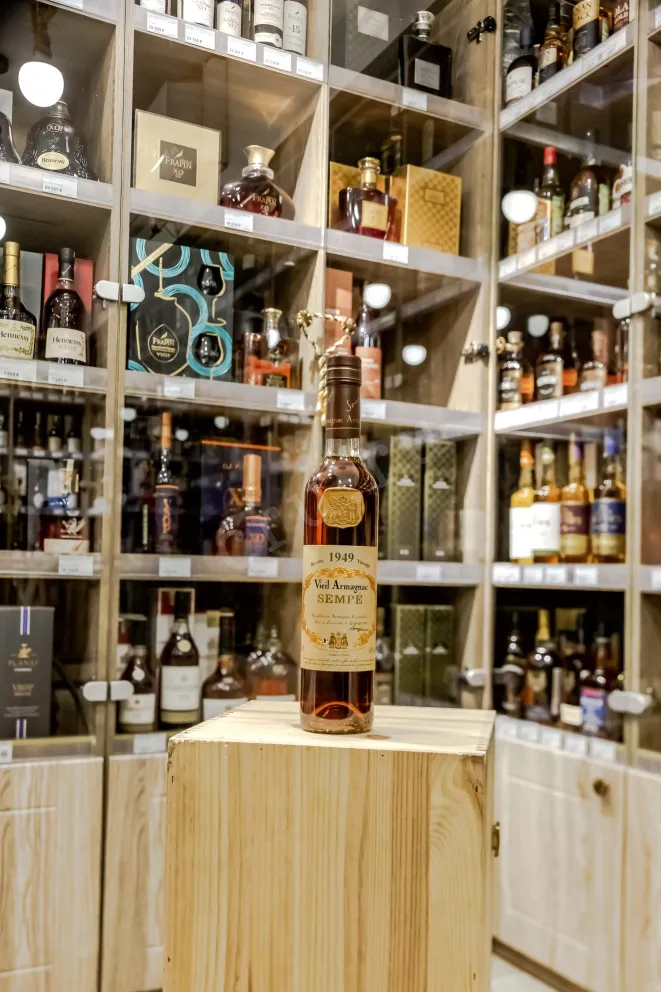 В магазине Крю Профи Sempe 1949 0.5 л