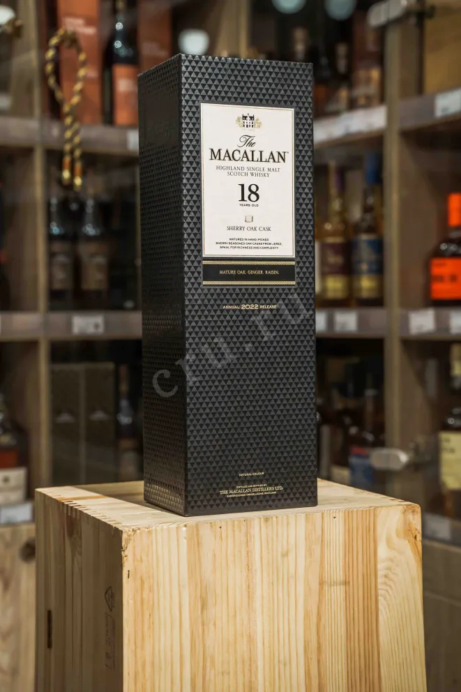 В магазине Крю Профи Macallan 18 years Sherry Cask 0.7 л