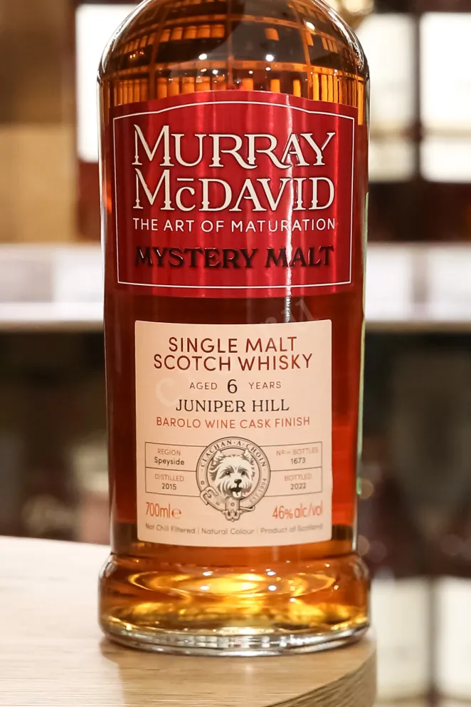 В магазине Крю Профи Murray McDavid Mystery Malt Juniper Hill 6 Years Old gift box 0.7 л