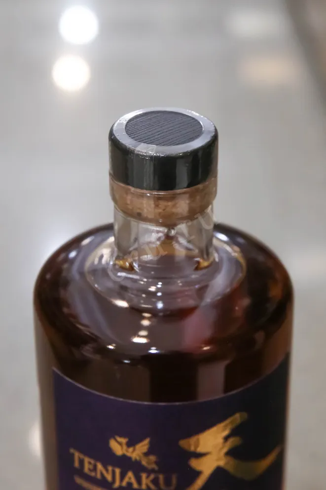 Пробка Tenjaku Pure Malt Sherry Cask Limited Edition gift box 0.7 л