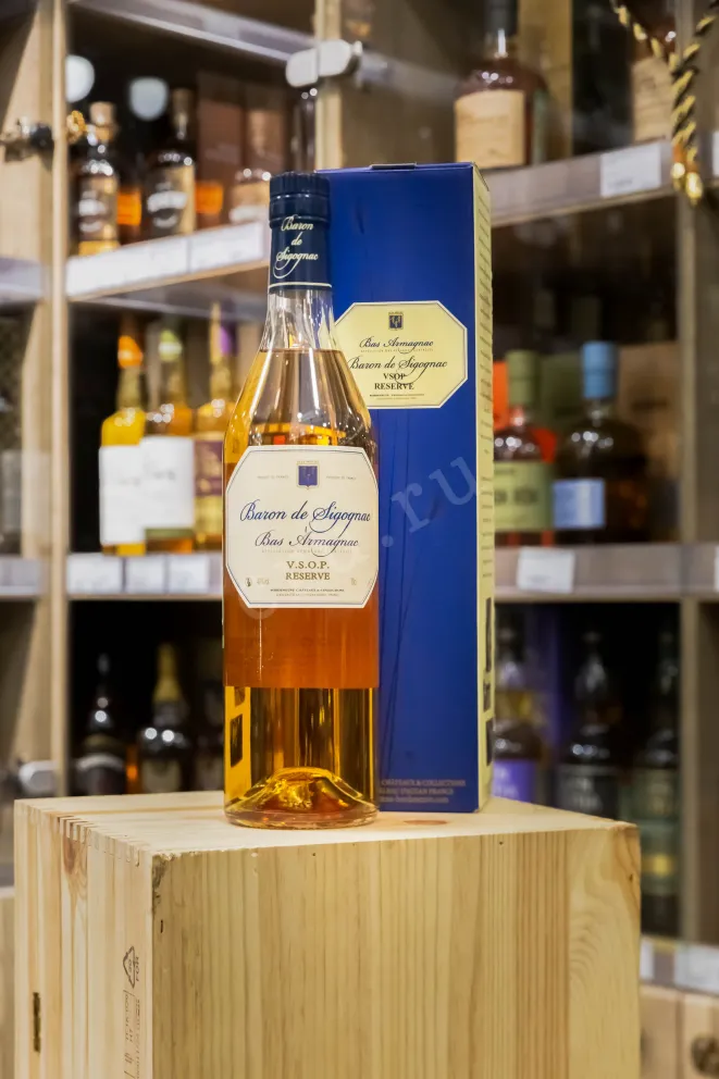 В магазине Крю Профи Baron de Sigognac VSOP Reserve 0.7 л