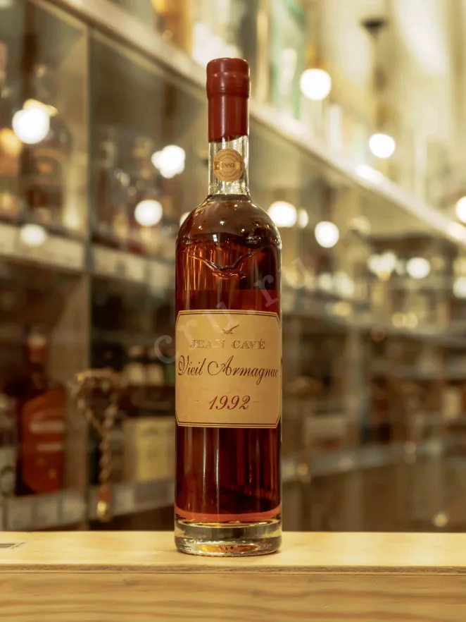 В магазине Крю Профи Jean Cave Vieil Armagnac AOC wooden box 1992 0.7 л
