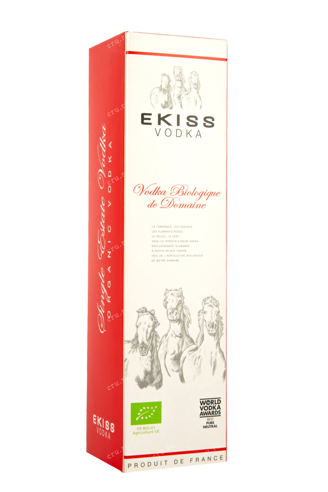 Подарочная упаковка водки Ekiss Single Estate 0,7