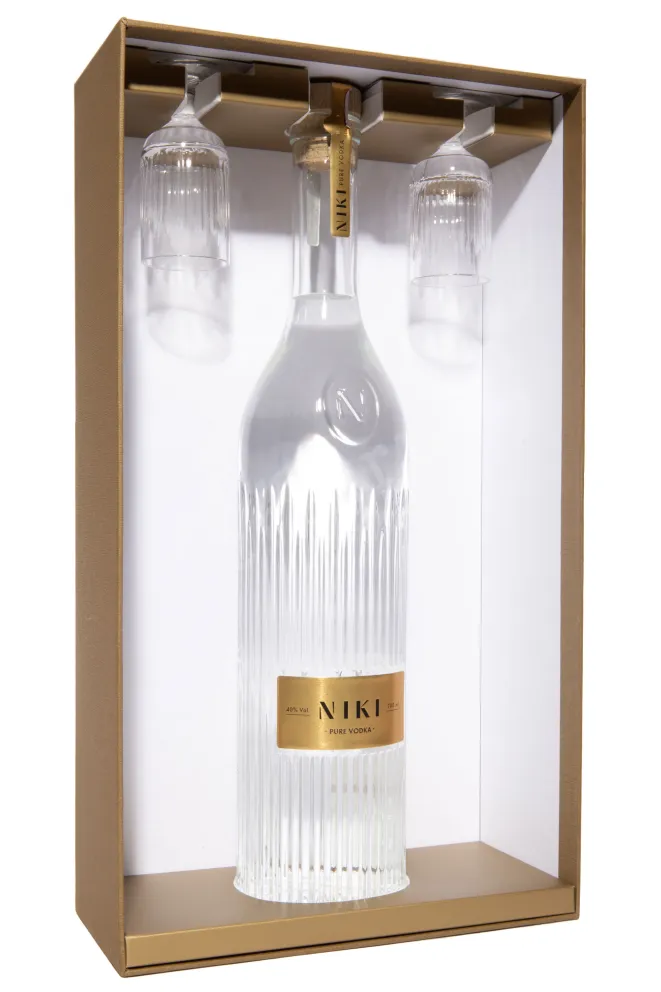 В подарочной коробке Niki Pure in gift box with 2 glasses 0.7 л