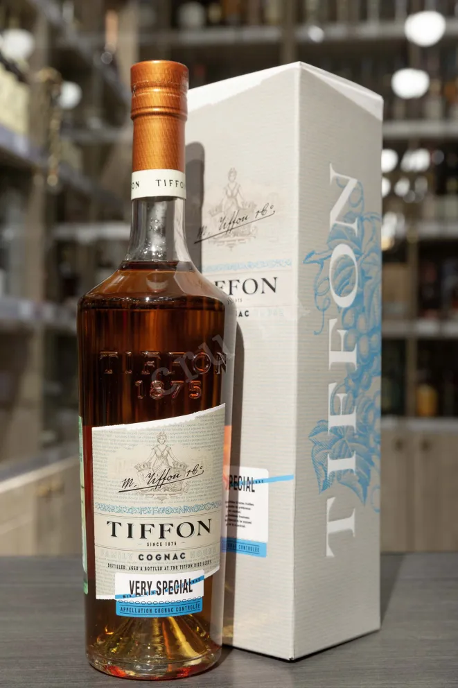В магазине Крю Профи Tiffon VS in gift box 0.7 л