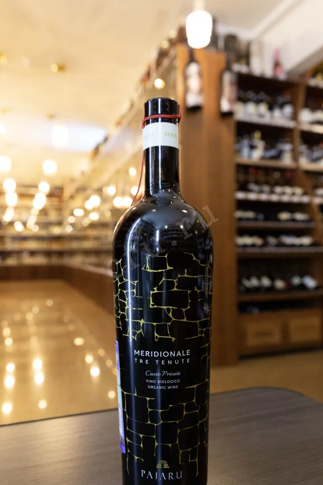 В магазине Крю Профи Pajaru Meridionale Tre Tenute Cuvee Privata 2019 0.75 л
