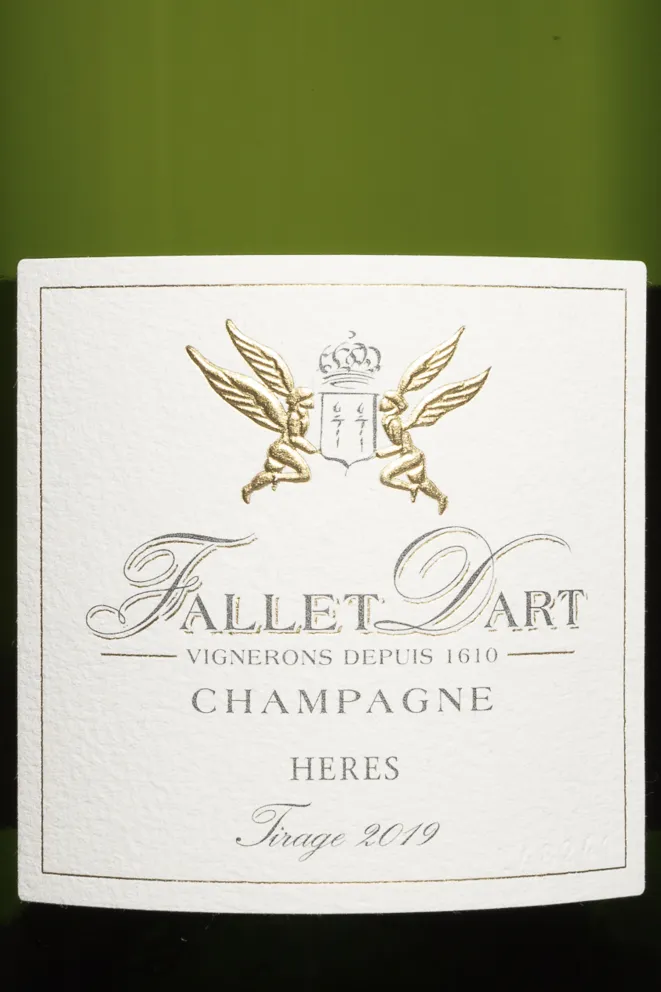 Этикетка Fallet Dart Heres 2018 0.75 л