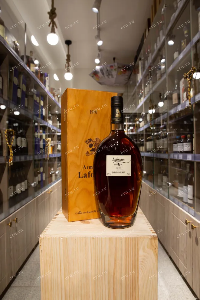 В магазине Крю Профи Lafontan 1970 0.7 л