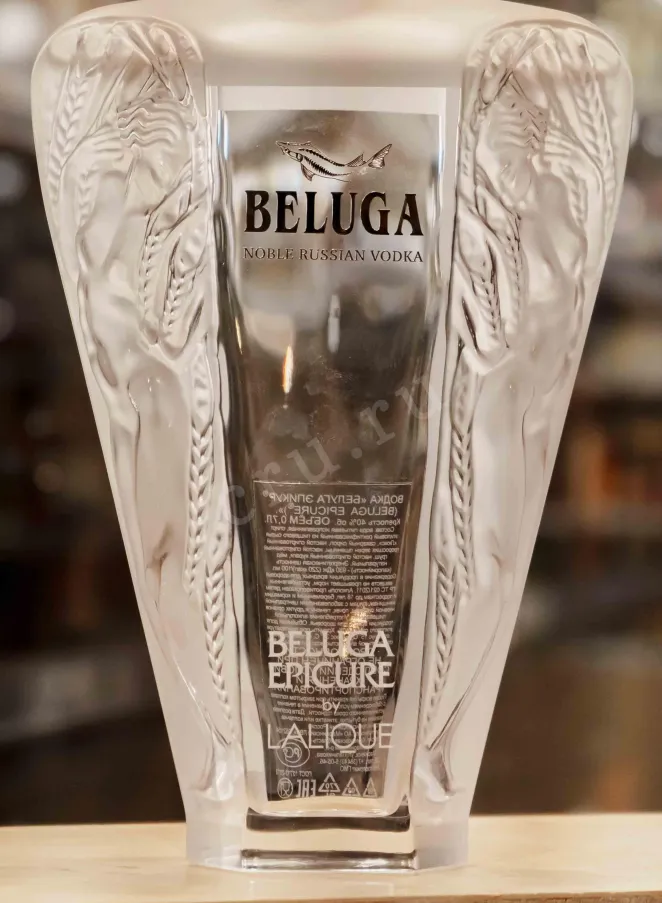 В магазине Крю Профи Beluga Epicur with gift box 0.7 л