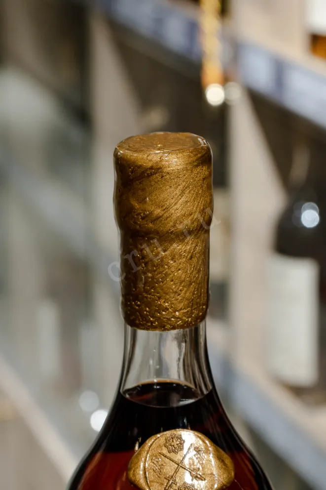 Пробка Monluc 1979 0.7 л