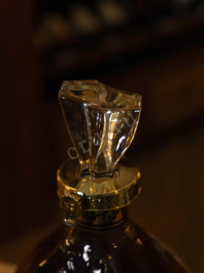 Пробка Ginevan Royal Collection Gold 30 Years Old in gift box 0.75 л