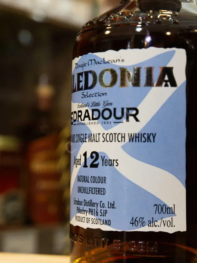 В магазине Крю Профи Edradour Caledonia 12 years in a tube 0.7 л
