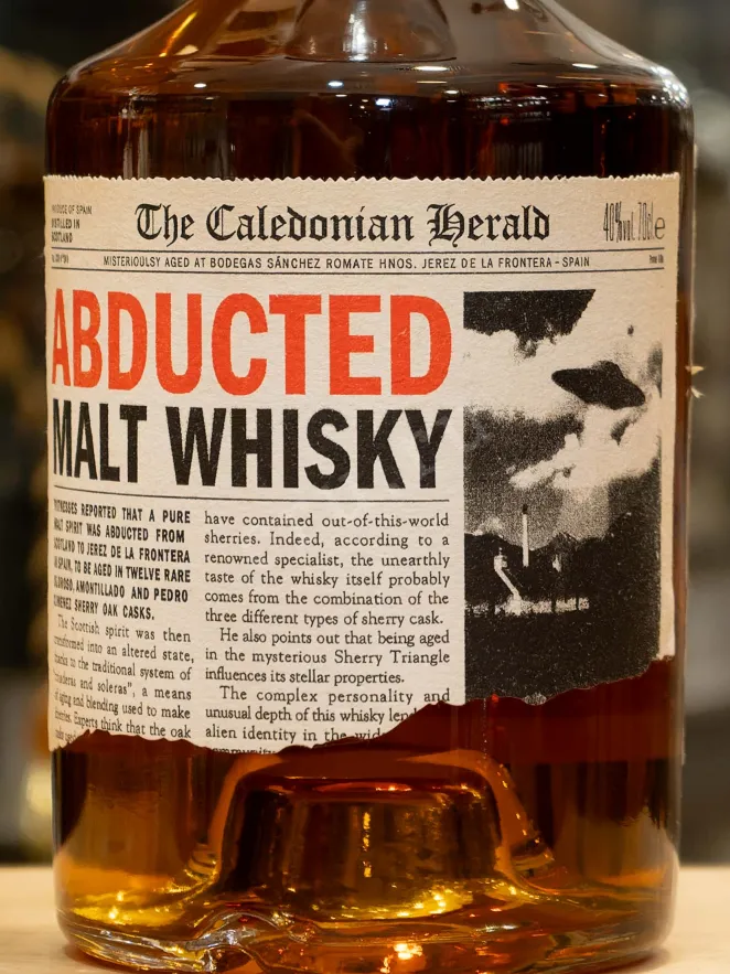 В магазине Крю Профи Abducted Malt gift box 0.7 л