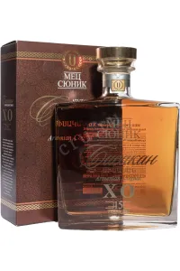Коньяк Мец Сюник Сисакан ХО 15 лет в подарочной упаковке  0.7 л