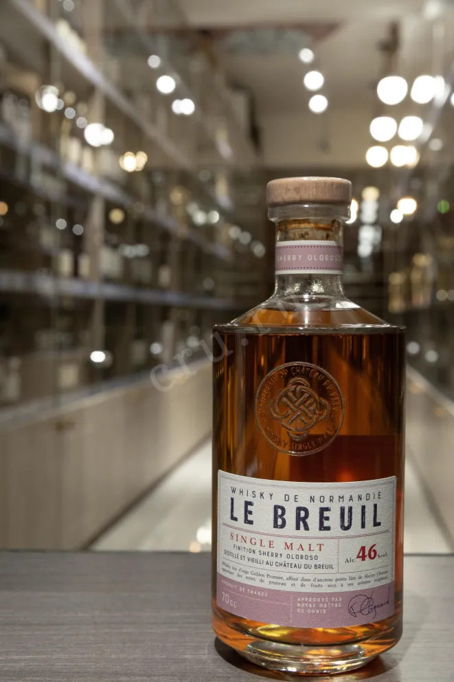 В магазине Крю Профи Le Breuil Single Malt Finition Sherry Oloroso gift box 0.7 л