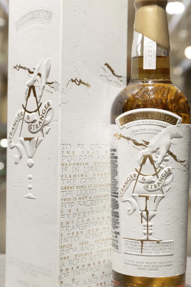 В магазине Крю Профи Compass Box Stranger End Stranger 0.7 л