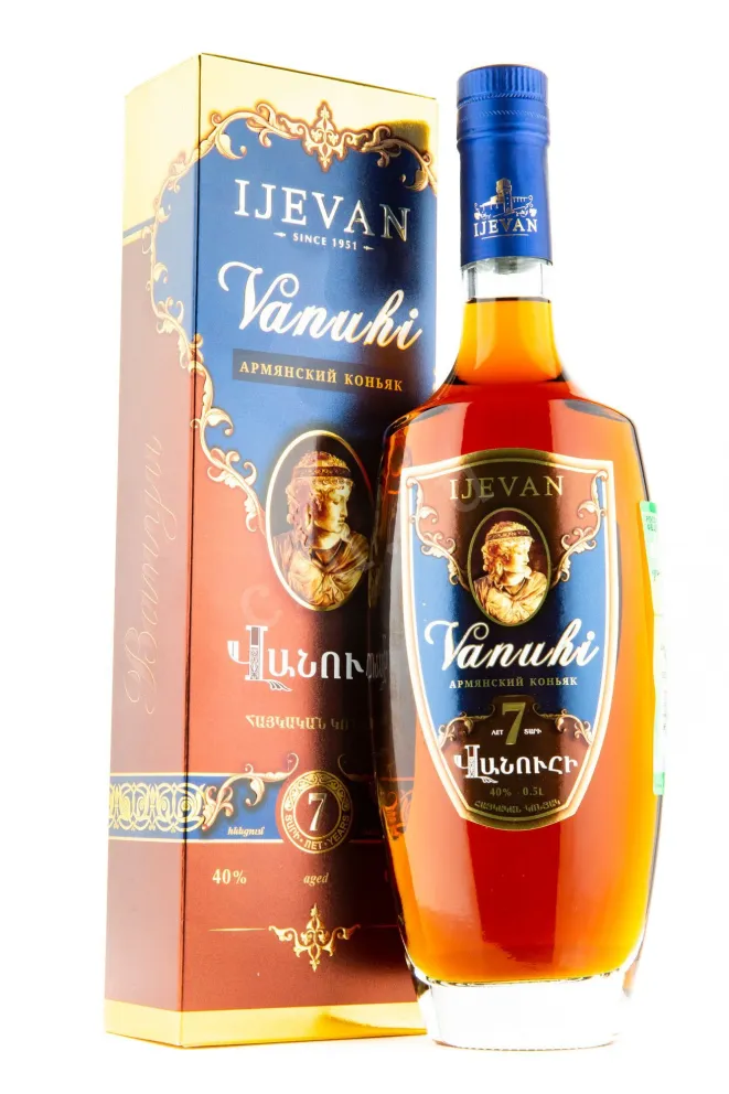 Коньяк Иджеван Вануи 7 лет  0.5 л