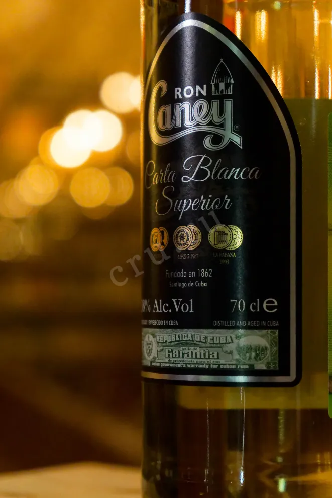 В магазине Крю Профи Caney Carta Blanca 3 years 0.7 л