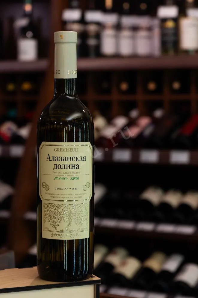 В магазине Крю Профи Gremiseuli Alazani Valley white semisweet 2024 0.75 л