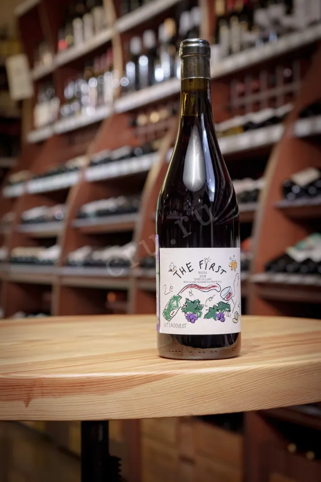 В магазине Крю Профи Viteadovest The First Terre Siciliane Rosso 2018 0.75 л