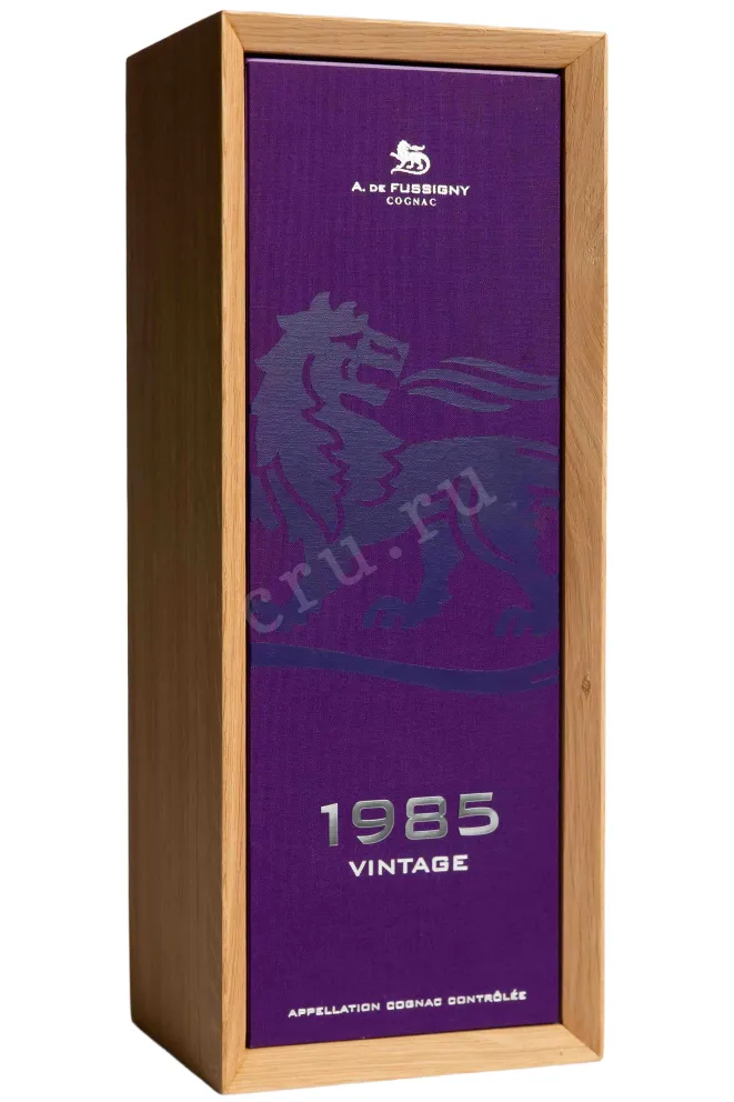 Деревянная коробка  A de Fussigny Vintage in wooden box 1985 0.7 л
