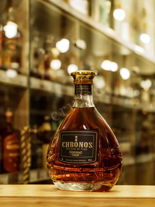 В магазине Крю Профи Chronos XO gift set of 2 bottles in wooden box 0.35 л