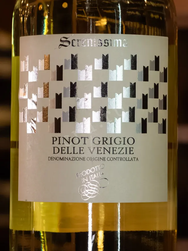 В магазине Крю Профи Serenissima Pinot Grigio delle Venezie 2022 1.5 л