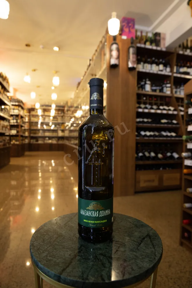 В магазине Крю Профи Kvareli Cellar Alazani Valley (Mother Georgia) 2019 0.75 л
