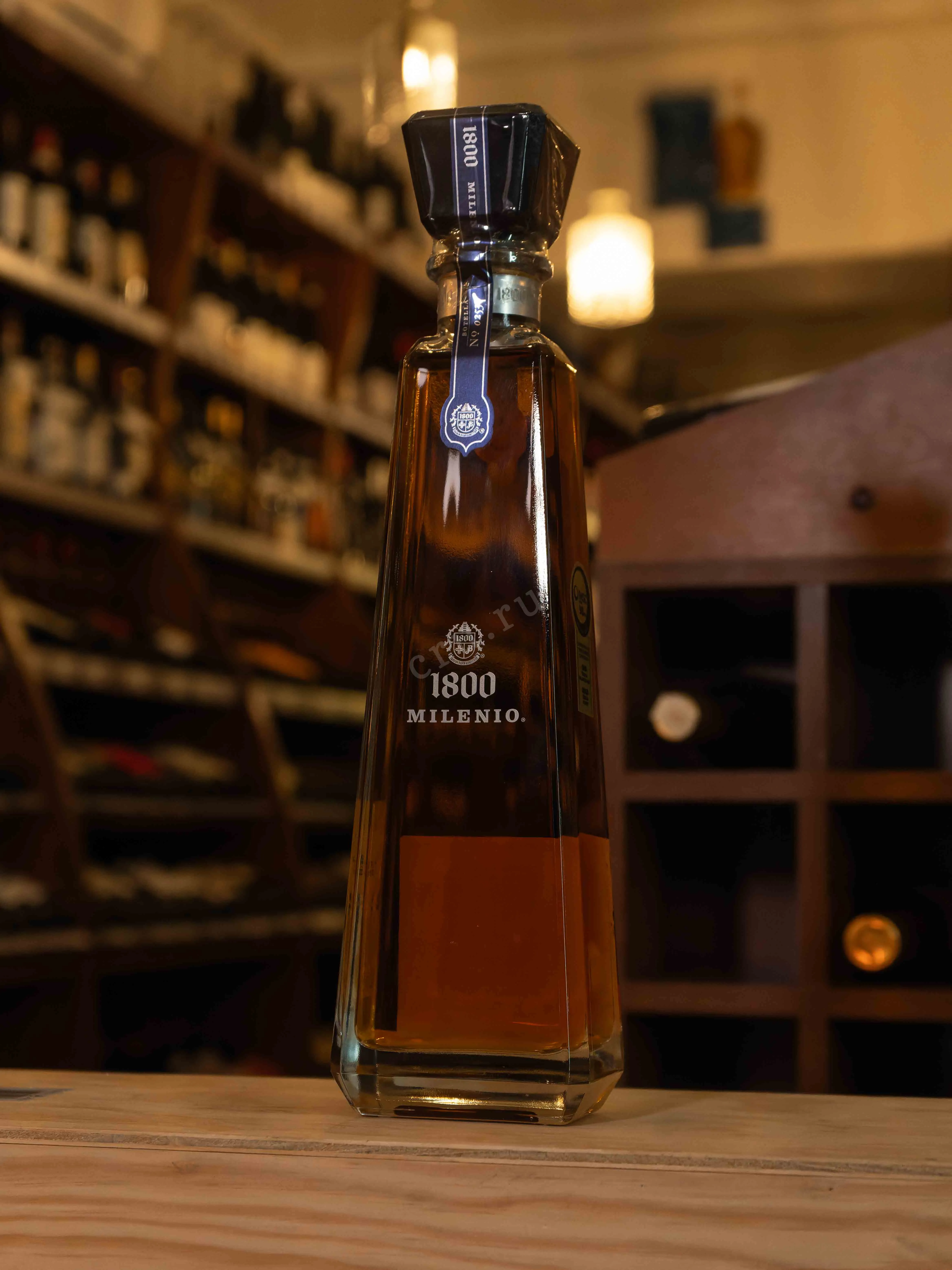 Jose Cuervo 1800 Milenio Extra Anejo in gift box 0.7 л купить