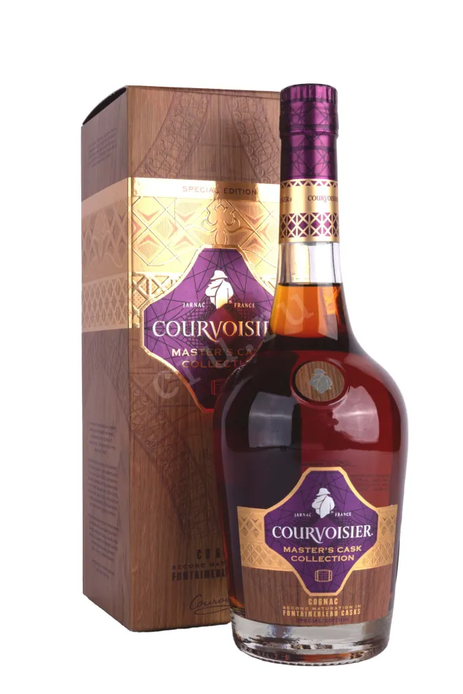 Коньяк Courvoisier Fontainebleau Cask gift box  0.7 л