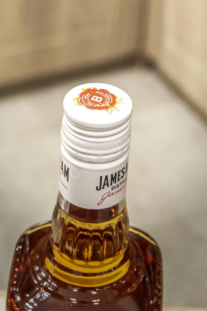 Пробка Jim Beam Black Cherry 0.7 л