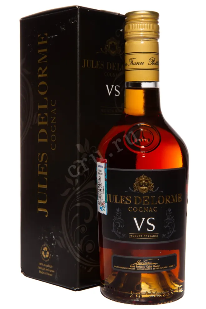 Коньяк Jules Delorme VS in gift box  0.5 л