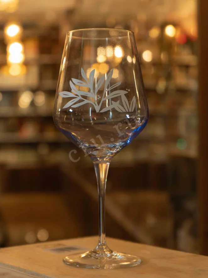 В магазине Крю Профи Gin Mare Medditerian gift set with glass 0.7 л