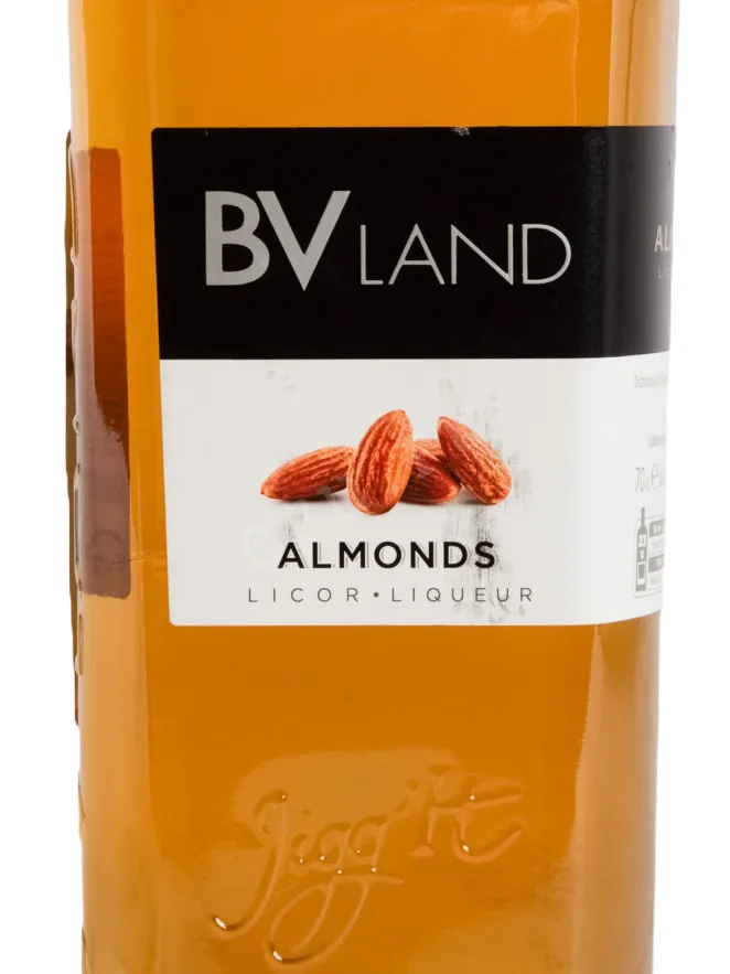 Этикетка BVLand Almonds 0.7 л