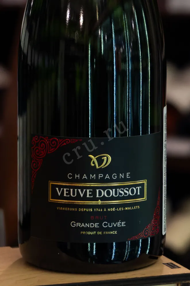 В магазине Крю Профи Veuve Doussot Grande Cuvee Brut 2019 0.75 л