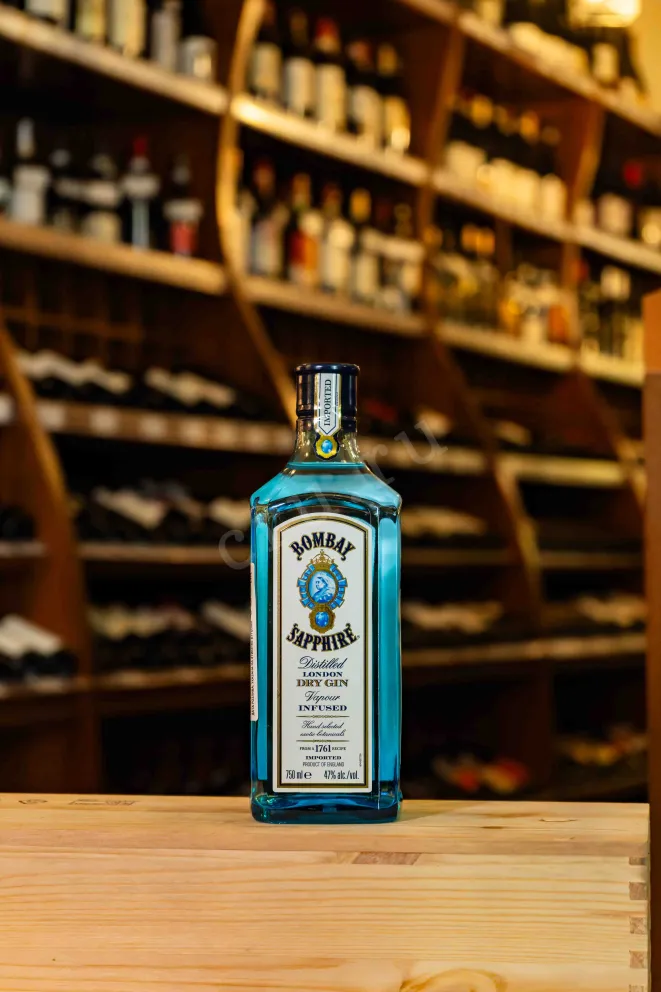 В магазине Крю Профи Bombay Sapphire 0.75 л