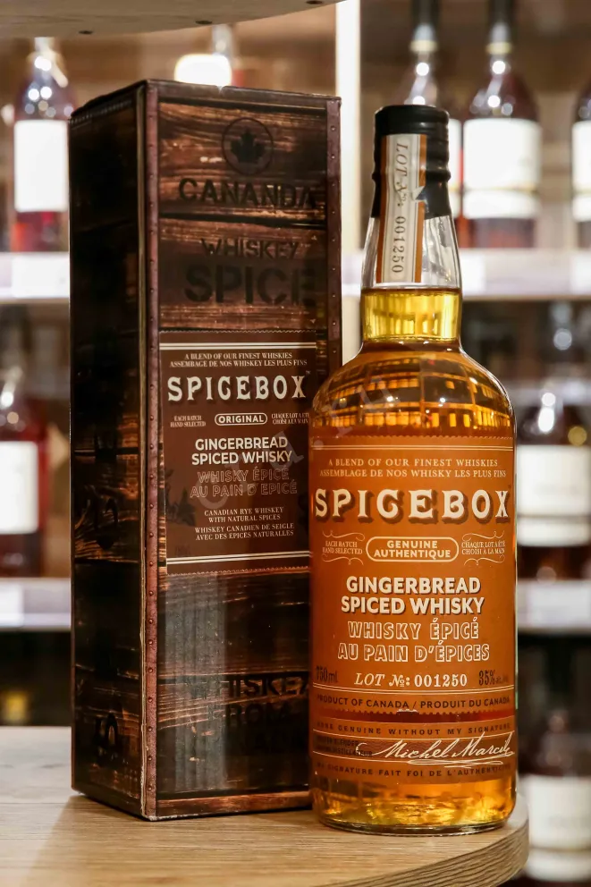 В магазине Крю Профи Spicebox Gignerbread Spiced in gift box 0.75 л