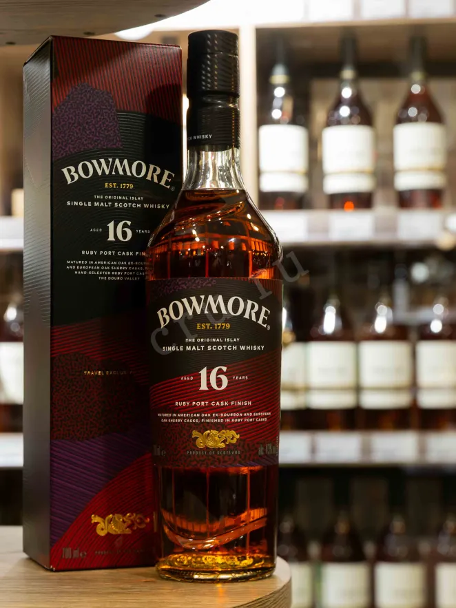 В магазине Крю Профи Bowmore Ruby Port Cask Finish 16 years in gift box 0.7 л