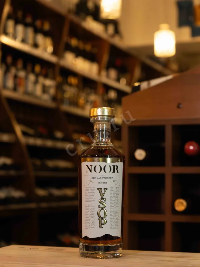 В магазине Крю Профи Noor VSOP 0.5 л