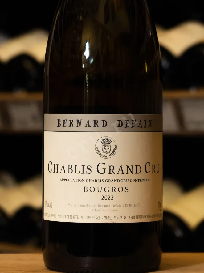 В магазине Крю Профи Bernard Defaix Chablis Grand Cru Bougros AOC 2023 0.75 л