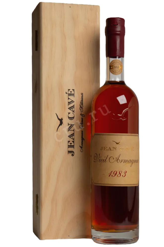 Бренди Jean Cave Vieil Armagnac 1983 AOC wooden box 1983 0.7 л